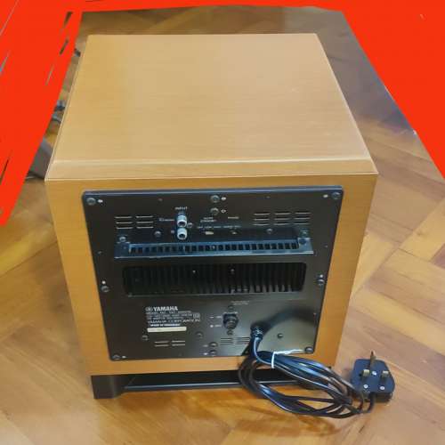 Yamaha YST-SW015 120W Subwoofer 超低音箱, 280 x 325 x 320 mm