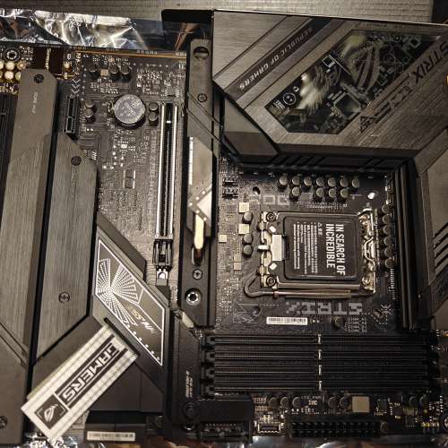 華碩ROG z790 h wifi d5