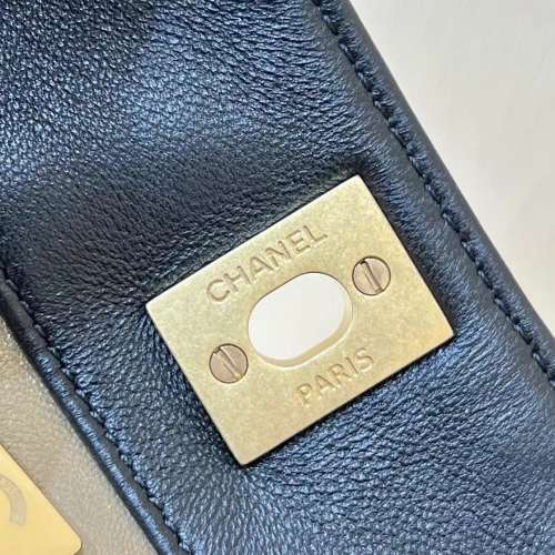 Chanel  金球HOBO羊皮嬉皮包