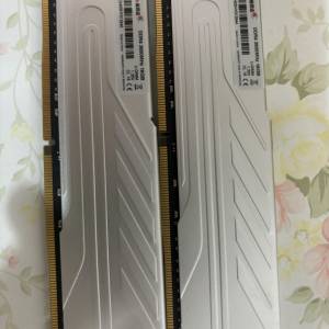 金百達銀爵32GB(16G×2)套装DDR4 3600