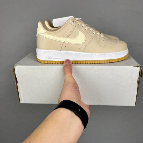 Air Force 1 ‘07 Low 原楦头原纸板 打造纯正空军版型#专注外贸渠道  全掌内置蜂窝...