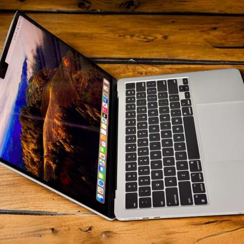 MacBook Air 15" M2 16/512 Starlight Apple Care 2026