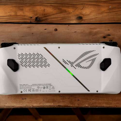 ASUS ROG ALLY Z1 Extreme/16/512