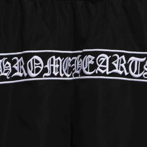 Kroll heart 克羅心 克羅心 梵文刺繡梭織短褲