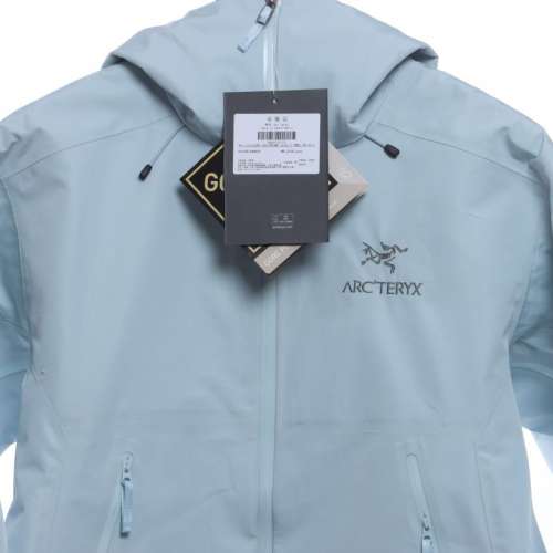 Archaeopteryx 始祖鳥經典防水衝鋒衣，最近爆火的戶外露營，品牌 衝鋒衣界天花板！...