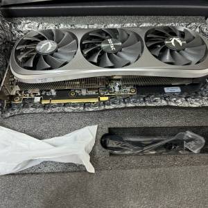 Zotac GAMING GeForce RTX 4070 Ti Trinity