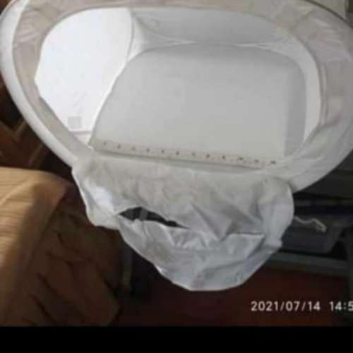 .清理存貨劈價出售。一支影樓專業重型架manfrotto 144,兩支影樓燈架/腳架,及三個攝...