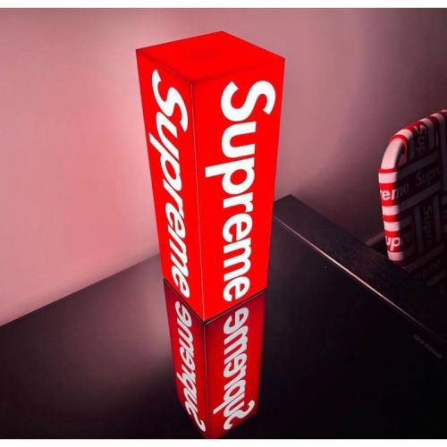 🇯🇵日本代購 SUPREME BOX LOGO LAMP SUPREME枱燈 SUPREME座枱燈 座枱燈 睡房燈 氣氛...