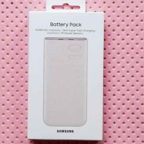 SAMSUNG 10000mah Battery Pack 三星原廠充電寶(尿袋)，全新未開封