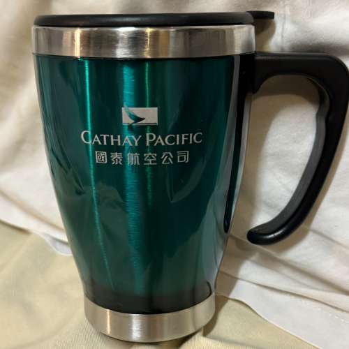 全新國泰保溫杯 Travel mug( 已絕版）