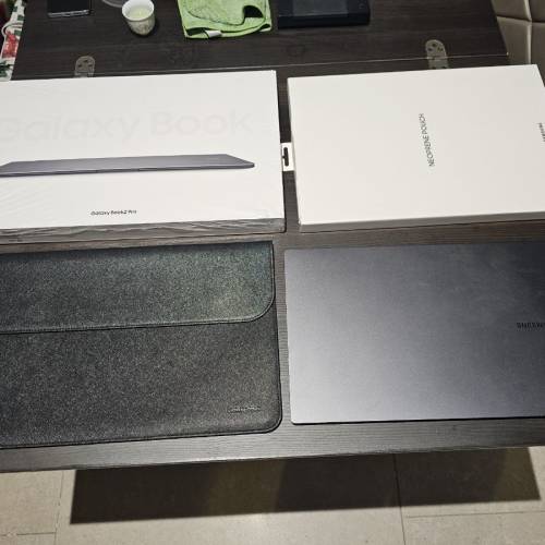 放 15.6吋 Samsung Galaxy Book 2 Pro i5版連皮套+全新機袋