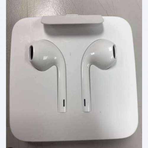 全新原裝正貨耳機 iPhone  Apple EarPods 配備  Lightning插頭(不是高仿 不要議價)