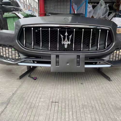 瑪莎拉蒂原廠配件吉博力 總裁 萊萬特 GT 前嘴總成 保險槓 大燈 尾燈 葉子板 車門 ...