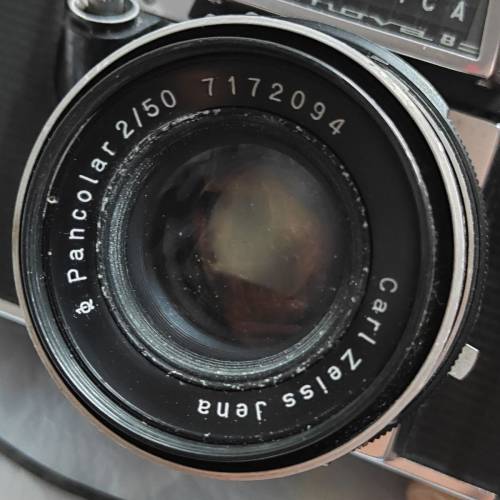 Praktica SLR +carl zeiss 50/2