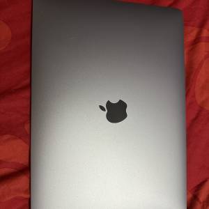 放9成新Macbook Air M1 256GB銀灰色