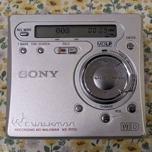 Sony / 索尼 MD Portable MZ-R700