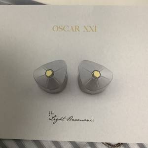 light harmonic oscar xxi 21限量版入耳式耳機