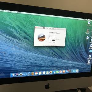 代友出售 iMac 21.5' i5 2.5GHz  2011跟蘋果有線 keyboard & mouse