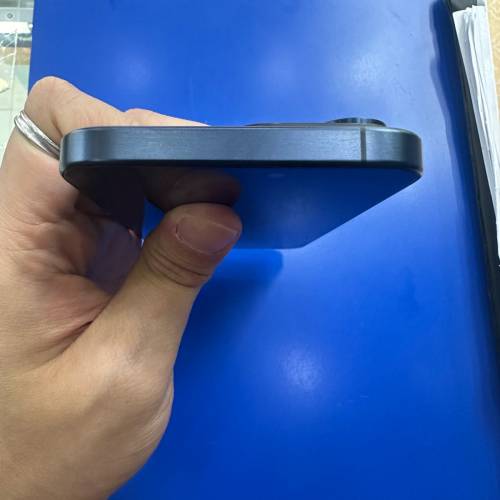 iPhone 15 pro max 256藍香港行貨 九成九新 電池健康度100 ％原廠保養至三月2025年 ...