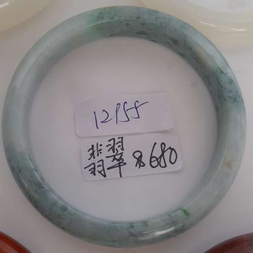 玉鈪每隻價錢如照片顯示，兩隻八折。全部五隻七折。no.30.6.24