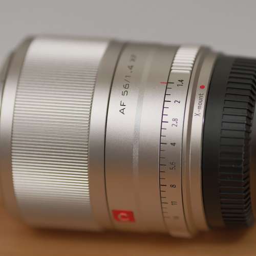 Viltrox AF 56mm F1.4 銀色 X Mount