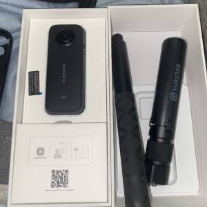 Insta360x3
