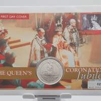 QEII COMMEMORATIVE COIN WITH STAMP FIRST DAY