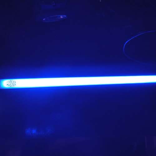 10吋彩燈帶+Cooler Master 藍色光管(8吋)