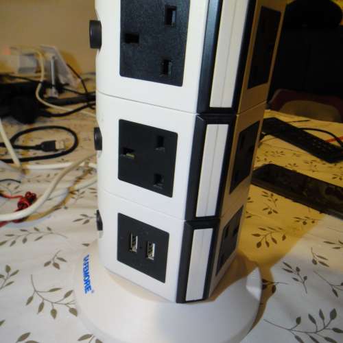 SAFEMORE 4U003 Smart Socket with 10 Gangs 4 USB & 2m Length Cable