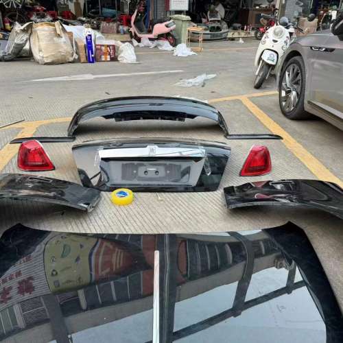 勞斯萊斯原廠拆車件古思特 庫裏南 魅影 幻影 前嘴總成 保險槓 大燈 尾燈 葉子板 車...