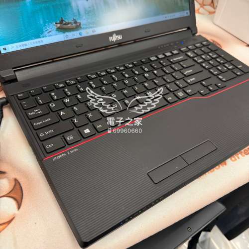(荃灣實體店 $999 日本製造)Fujitsu  i5/4,8,16gb ram/320g/1tb/ssd,hd/15.6寸手提...