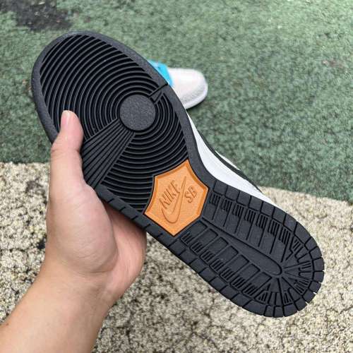 Nike SB Dunk Low Safari "Olmpics" 低筒板鞋 FZ1233-002