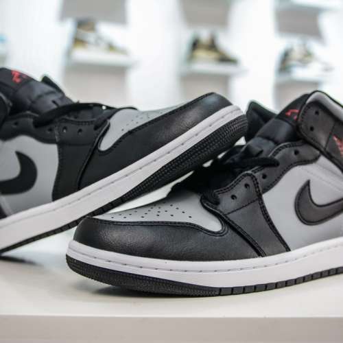 Air Jordan AJ1 Mid 中幫