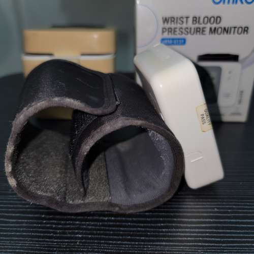 Omron 歐姆龍 手腕血壓計 血壓監視器 不包括電池 Battery NOT Included Automatic ...