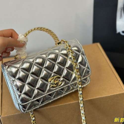 女包包斜挎包腋下包单肩包