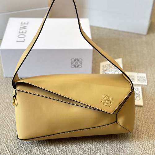 女包包斜挎包腋下包单肩包