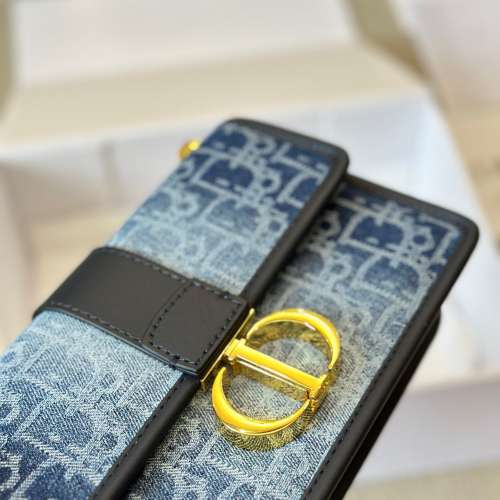 女包包斜挎包腋下包单肩包