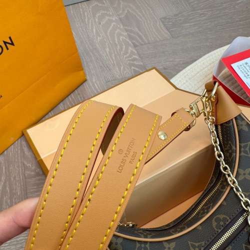 新品女包包斜挎包腋下包单肩包