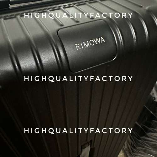 RIMOWA Essential Trunk & Trunk Plus