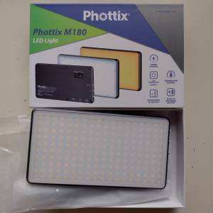 Phottix M180 LED light