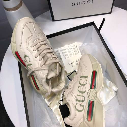 Gucci標識皮革運動鞋