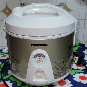 Panasonic 松下 樂聲牌 西施電飯煲 (1.0公升) (1-5 杯) SR-TEM10 電鍋 Rice Cooker