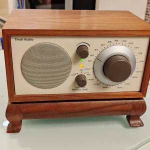 Tivoli Audio model one 收音機