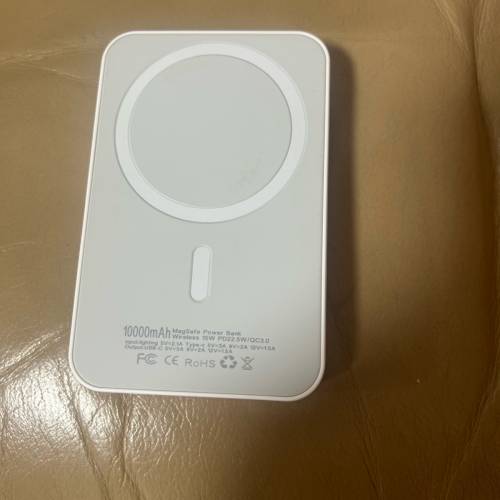 超好用無線磁吸充電寶10000毫安