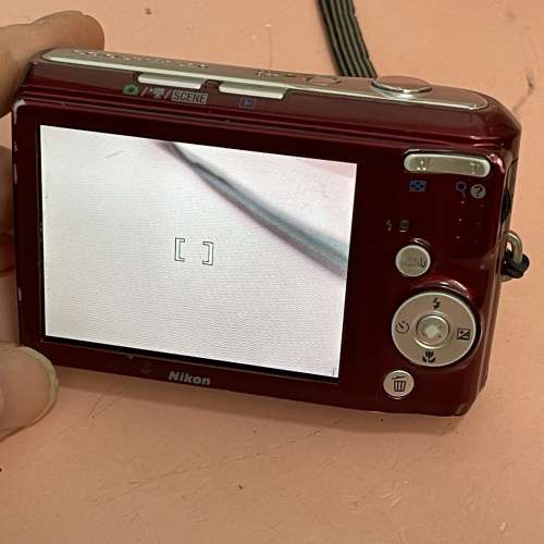 Nikon coolpix L20 digital camera 二手或全新數碼相機, 攝影產品