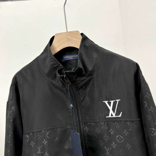 Louis Vuitton/路易威登LV刺繡Logo滿印暗紋小方領外套衝鋒衣