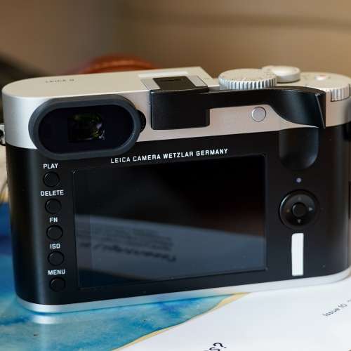 Leica Q 銀色 98% NEW 香港行貨