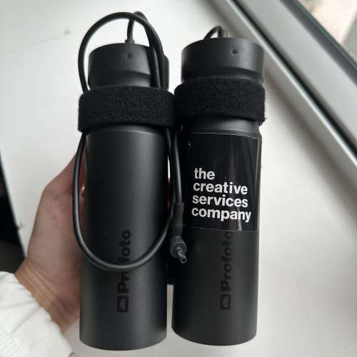 Profoto B1 500 Light + Profoto Class 2 Battery Charger (100-240V)