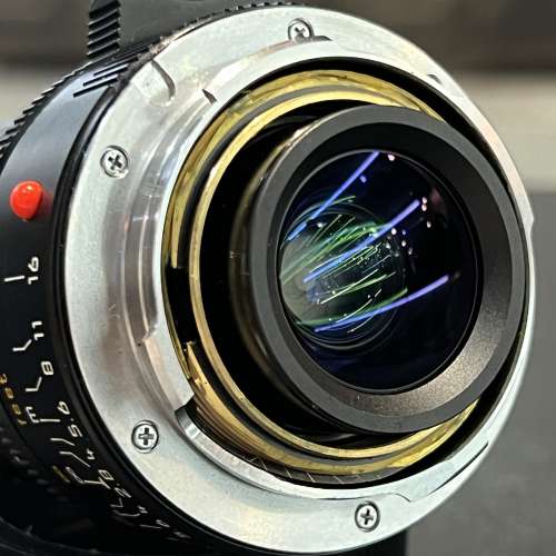 Leica Elmarit-M 28mm f2.8 v4 pre-a lens with original UVa filter