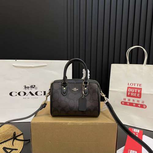 波士頓枕頭包女包包單肩斜包鏈條包腋下包斜挎包